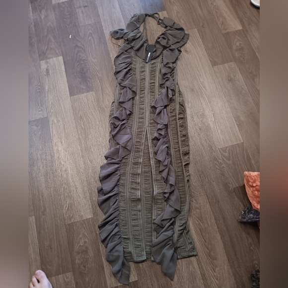 Fashion Nova Olive Backless Ruffle Dress Sz S New - Picture 3 of 4